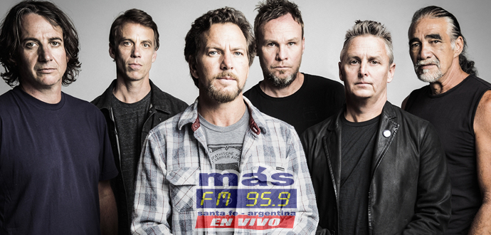 La banda Pearl Jam ha recaudado millones de dólares para los "sin techo" de Seattle y dona sus ganancias de sus conciertos a organizaciones locales.