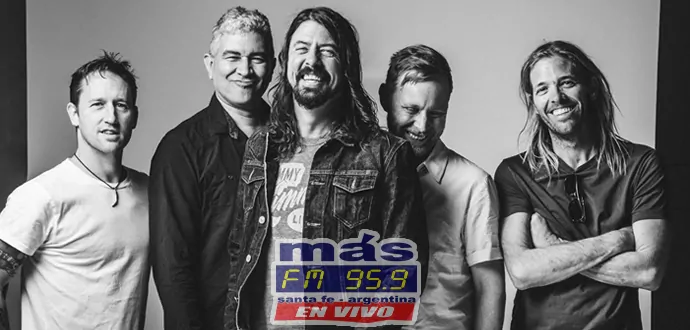 En el concierto de Foo Fighters en Kansas City, Missouri, Dave Grohl (el Más simpático del rock) invitó al escenario a un chico de 10 años, le prestó su guitarra y sorprendió a todos tocando un par de temas de Metallica. En el concierto de Foo Fighters en Kansas City, Missouri, Dave Grohl (el Más simpático del rock) invitó al escenario a un chico de 10 años, le prestó su guitarra y sorprendió a todos tocando un par de temas de Metallica.