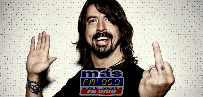 Dave Grohl es uno de esos músicos de perfil inquieto y emprendedor. Ese espíritu queda en evidencia con el último tema de 23 minutos que sacó y en donde toca los siete instrumentos.