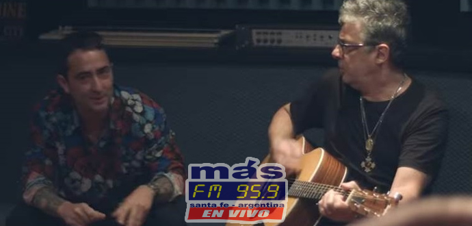 La banda de los hermanos Ramiro y Agustín Cerezo, Pier, presenta su nuevo single. Se trata el "Todo el tiempo", que cuenta con la participación especial de Juanse y es un adelanto de su próximo material de estudio.

"Es un rock’n’roll con la impronta de Pier, tanto a nivel musical como en la letra, con mucha energía y mucho ritmo", indicó la banda sobre el nuevo single.