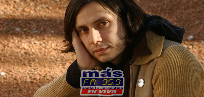 El artista Cristian Aldana se declaró en huelga de hambre.