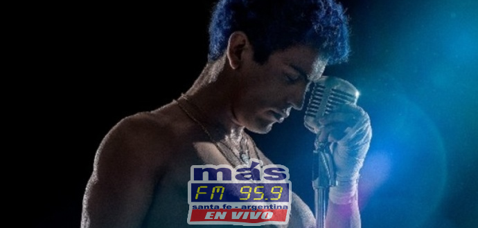 Junto al estreno de la película basada en la vida del cantante Rodrigo Bueno y dirigida por Lorena Muñoz (realizadora de "Gilda"), Sony Music presenta la banda de sonido original de "El Potro, lo mejor del amor".

Los temas de este álbum fueron interpretados por Rodrigo Romero, quien se puso en la piel del cantante de cuarteto en la película.