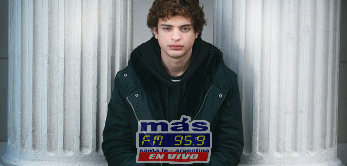 Toto Ferro vivió un 2018 intenso. Protagonista de El ángel, la película argentina que compite en los premios Goya, conoció las mieles de la fama y la popularidad del lado de un rol que apunta a convertirlo en icono. 