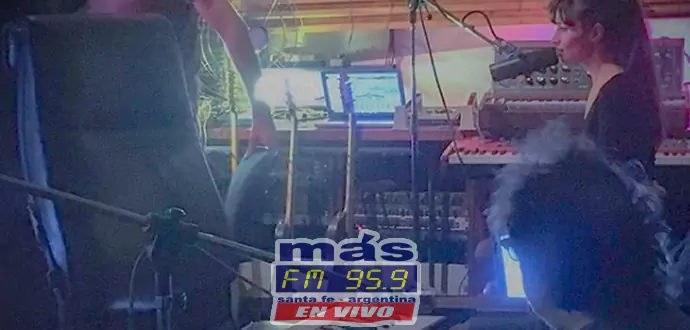 Brenda Asnicar cumplió el sueño de cantar junto a Charly García y se mostró movilizada en Instagram al reflejar ese inolvidable momento. Brenda Asnicar cumplió el sueño de cantar junto a Charly García y se mostró movilizada en Instagram al reflejar ese inolvidable momento.