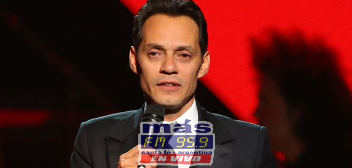 Marc Anthony presentó en la apertura de Premio Lo Nuestro el estreno mundial de Tu Vida en La Mía