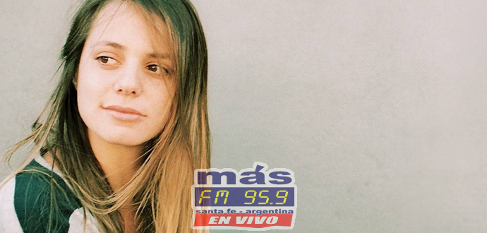 “Tiempo” es el primer single del nuevo disco de Silvina Moreno. Fue producido por Juan Pablo Vega en México, mezclado por Nicolas Kalwill y masterizado por Diego Calviño en Buenos Aires.