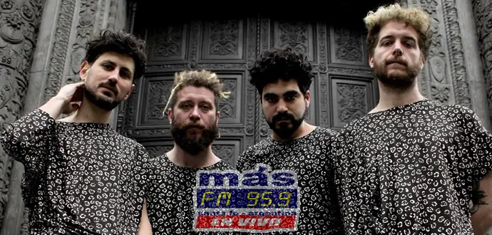 Todo Aparenta Normal, una de las bandas claves de la nueva escena emergente argentina, presenta “Vivir los colores”, la canción que da inicio a una nueva etapa del grupo y abre las puertas a su próxima obra. Todo Aparenta Normal, una de las bandas claves de la nueva escena emergente argentina, presenta “Vivir los colores”, la canción que da inicio a una nueva etapa del grupo y abre las puertas a su próxima obra.