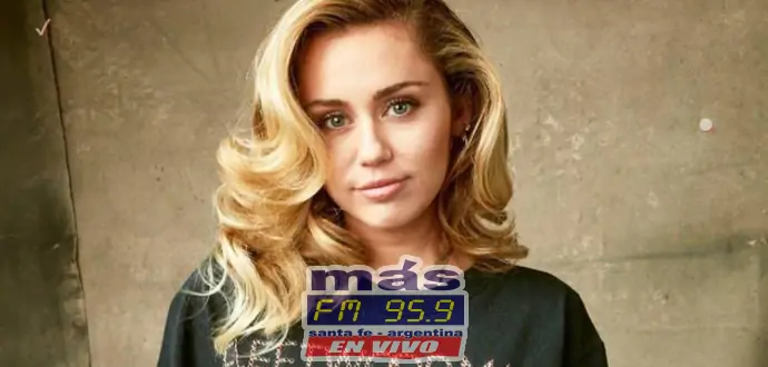 El nuevo tema y video musical de Miley Cyrus titulado "Mother s Daughter", es sin dudas un himno feminista. Además, la canción homenajea a las mujeres diversas, de todas las formas, tamaños, género, colores y habilidades. El nuevo tema y video musical de Miley Cyrus titulado "Mother s Daughter", es sin dudas un himno feminista.
Además, la canción homenajea a las mujeres diversas, de todas las formas, tamaños, género, colores y habilidades.