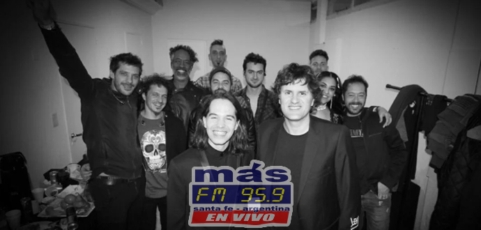 La banda Ciro y Los Persas se presentó en el Luna Park y los resultados fueron grandiosos.

Ciro y Los Persas explotó en el Luna Park y además, se vivió un momento único.