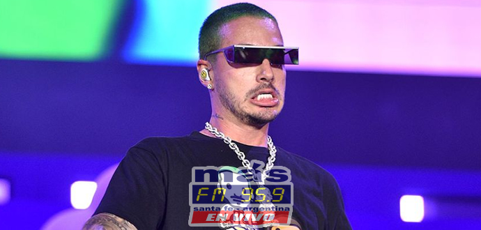 Los artistas J Balvin y Rick Martin protagonizaron un simpático cruce de tuits.