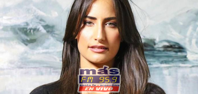 Se confirmó que Alejandro Sanz ya no anda con el corazón partío. Se llama Rachel Valdés, es cubana, modelo, tiene 30 años, un hijo de cinco y es su nueva novia.