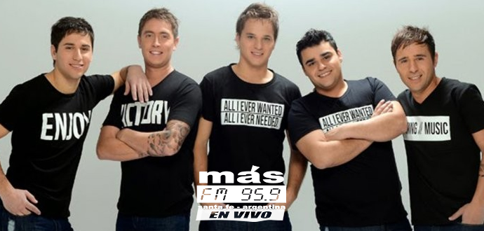 "Un Montón de Estrellas", es el nuevo single que presentan Los Totora reversionando el gran éxito de Polo Montañez, que trae como valor agregado la alegría y la fiesta que el grupo originario de La Plata transmite en cada una de sus canciones.