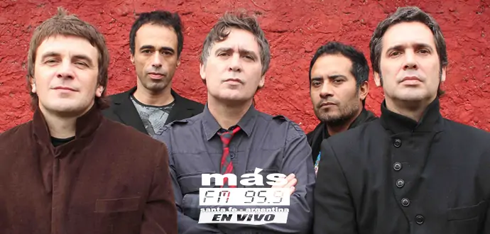 Ella es tan cargosa y Coti juntos para reversionar "Ni siquiera entre tus brazos". Ella es tan cargosa y Coti juntos para reversionar "Ni siquiera entre tus brazos".