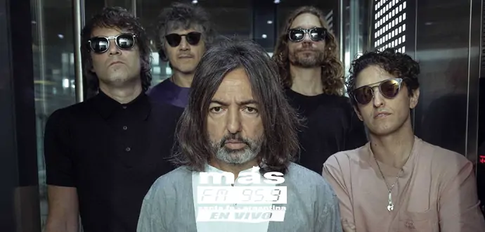 La banda argentina de rock Babasónicos presenta "Trinchera", su nuevo disco.