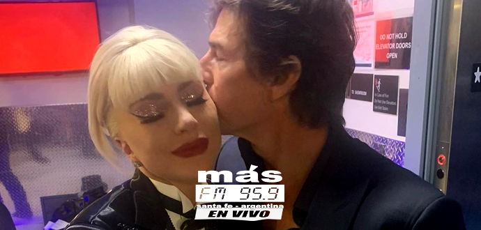 Lady Gaga cumplió con lo prometido en sus redes sociales y lanzó Hold My Hand, tema que formará parte de Top Gun: Maverick.