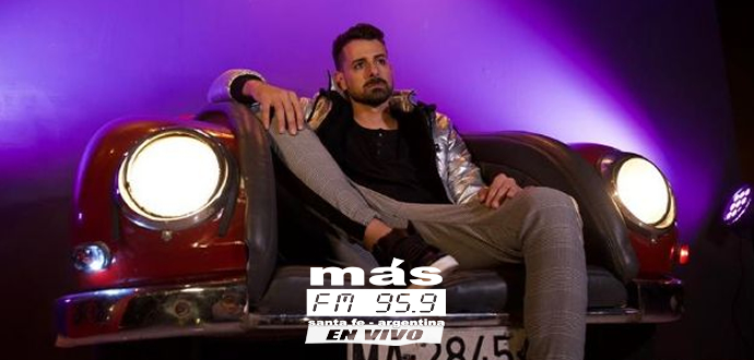 UN-BESO-Y-UNA-FLOR-LA-BERISO-LA-BANDA-DE-GRILLO-mas-fm-95.9-online-santa-fe