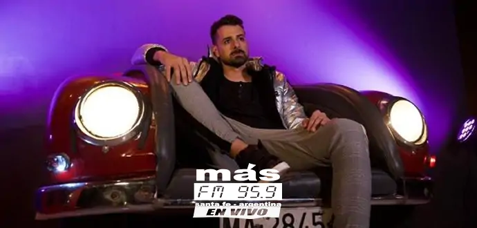 UN-BESO-Y-UNA-FLOR-LA-BERISO-LA-BANDA-DE-GRILLO-mas-fm-95.9-online-santa-fe